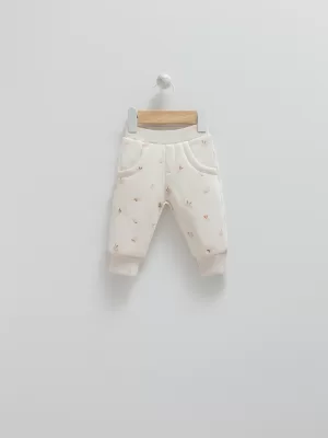 Caramell Pantolon Bebek: Konfor ve Şıklık Bebekler İçin